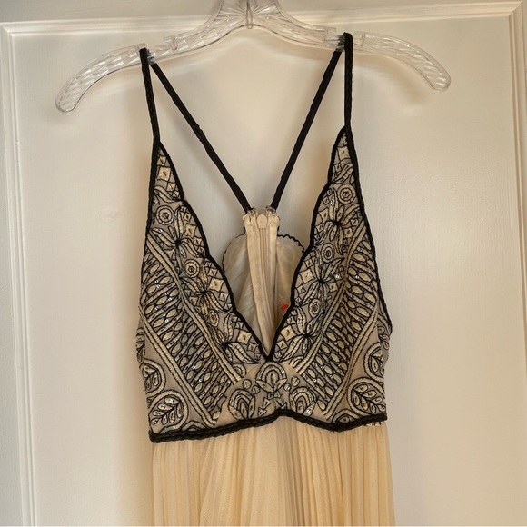 Free People Maxi Dress - Picture 2 of 16